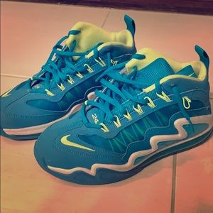 Men Nike Shoes